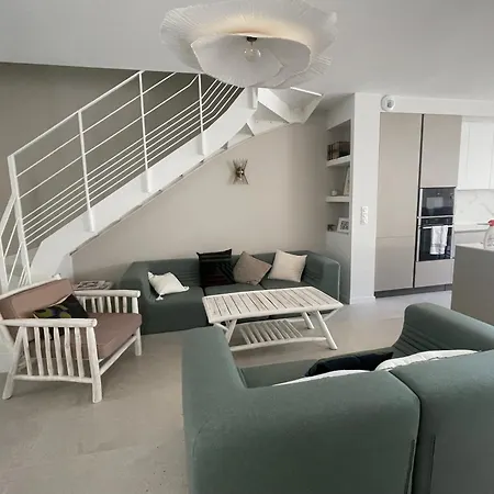 Maison Neuve Arcachon, Hyper Centre, 4 Ferienhaus Arcachon